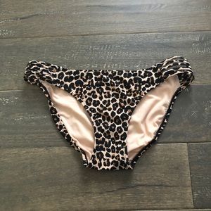 Target brand cheetah swimsuit bottoms size M